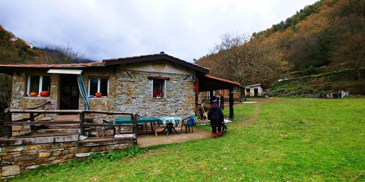 Hotel Agricamping Ponteraggio N.1 Dolceacqua Esterno foto