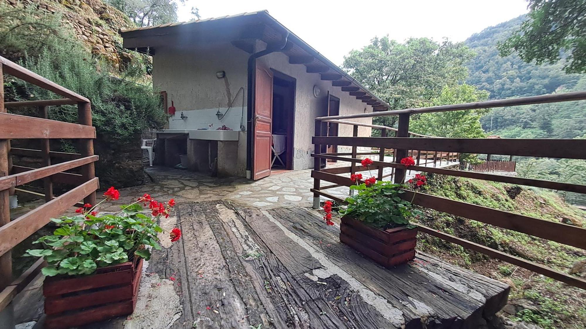 Hotel Agricamping Ponteraggio N.1 Dolceacqua Esterno foto
